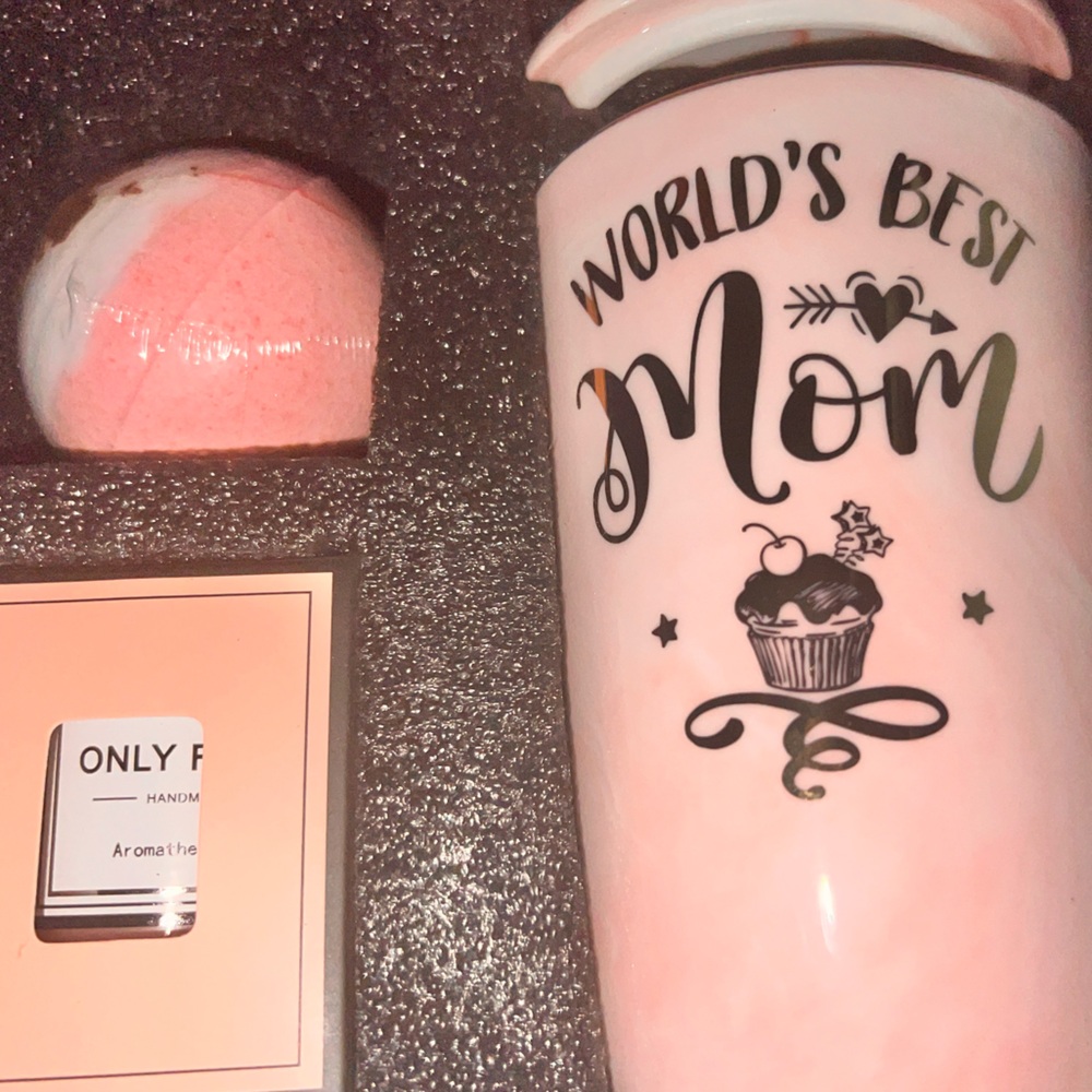 Pink World's Best Mom Mug Gift Set